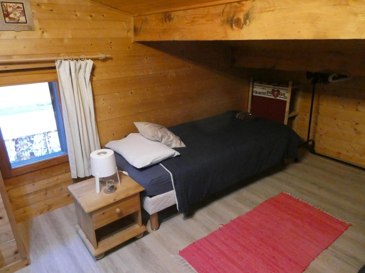 Central Hostel شاتيل المظهر الخارجي الصورة