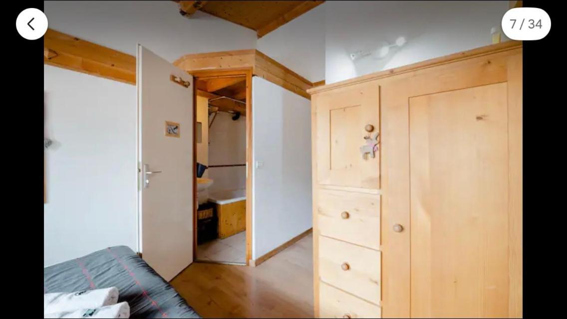 Central Hostel شاتيل المظهر الخارجي الصورة